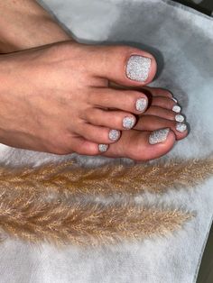 Funny Hairstyles, Bridal Nails Designs, Aesthetic Funny, Gel Toe Nails, Gel Toes, Tiktok Aesthetic, Bridal Nails, Nail Inspiration, Nails Designs