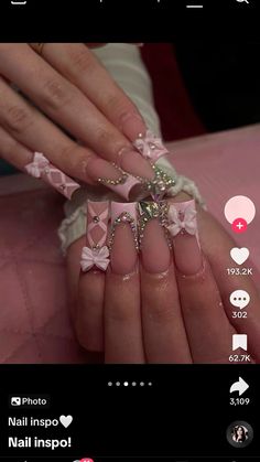 Nail Inspo Birthday Set, Birthdays Nails, Birthday Nail Designs Bling, Latina Nail Designs, Cutesy Nails, Pink Bling Nails, Nail Designs Bling, Birthday Nail Designs, Birthday Nail