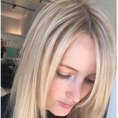 Blonde Hair Products, Salon Pics, Healthy Blonde Hair, Blowdry Styles, Swimming Hairstyles, Color Conditioner, Perfect Blonde, Split Hair