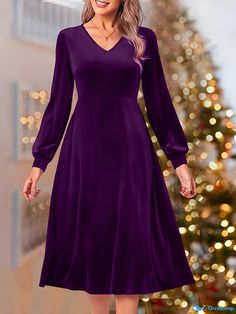 Orcajump - Plus Size Elegant Dress, Women's Plus Solid Velvet Long Sleeve V Neck Slight Stretch Dress Plus Size Elegant Dresses, Plus Size Elegant, Curve Dresses, Stretch Dress, Style Elegant, Elegant Dress, Purple Dress, Red Dress, Knit Fabric