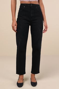 Let the Just Black Authentic Vibes Washed Black High-Rise Tapered Barrel Jeans show off your trend-setting style! Slightly stretchy, washed black denim shapes these effortless jeans with a high-waisted design, complete with belt loops, a five-pocket cut, and a hidden zip fly with a top button closure. The wide, barrel-inspired pant legs fall to tapered hems for an on-trend silhouette. Fit: This garment fits true to size. Length: Ankle length. Size 28 measures 26" from waist to hem. Inseam: 28.00 Trendy Black Straight Jeans, Black Straight Bottoms With Relaxed Fit, Black Straight Relaxed Fit Bottoms, Versatile Black Jeans For Fall, Classic Black Stretch Jeans, Versatile High Rise Black Jeans, Versatile Black High Rise Jeans, Black High Rise Versatile Jeans, Versatile Black High-rise Jeans