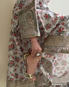 #fashion #aesthetic Mayon Dresses, Desi Love, Desi Fits, Beautiful Red Dresses, Desi Aesthetics, Fashion Shoes Heels, Royal Aesthetic, Desi Fashion Casual