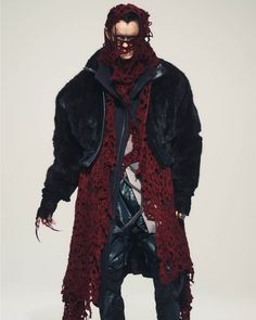 Reworked Hoodie, Grunge Outfits Men, Vampire Fashion, Apocalyptic Clothing, Culture Media, Oversized Clothes, Menswear Runway, Y2k Men