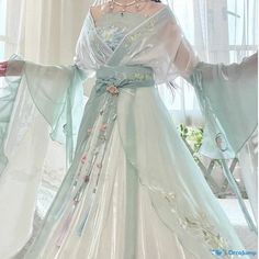 Orcajump - Embroidered Hanfu with Wei and Jin Dynasty Style Wide Sleeves and Qi Waist Chinese Hanfu Female, Reference Clothing, Gaun Abad Pertengahan, Traditional Asian Dress, Fairy Cosplay, Chinese Accessories, Mode Kimono, Old Fashion Dresses, Hanfu Dress