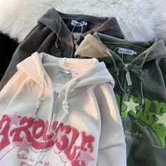 Size Information Listed In Photos! Aesthetic Jackets, Hoodie Zara, American Streetwear, Estilo Harajuku, Fancy Casual, Star Graphic, Y2k Long Sleeve, Streetwear Hoodie, Oversized Streetwear