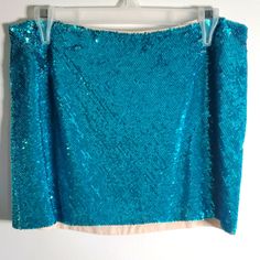 Haute Hippie -Size M- Sequins Mini Skirt- Complete Lining- Side Zipper -100%Silk- Made India Bohemian Multicolor Relaxed Mini Skirt, Bohemian Multicolor Mini Skirt, Hippie Skirts, India Colors, Haute Hippie, Sequin Mini Skirts, Sequin Mini, Side Zipper, Mini Skirt