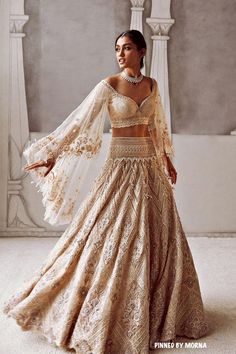 Bridal Dresses 2022, Sangeet Outfit, Traditional Indian Dress, Dresses 2022, Indian Dresses Traditional, Red Lehenga, Traditional Indian Outfits