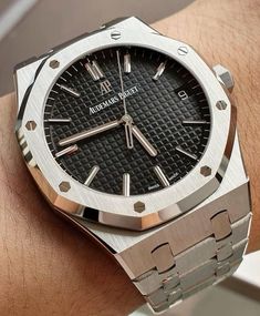 #watch #luxury #accessories #accessory #jewelry #money #silver #black #wallpaper Audemars Piguet Diver, Audemars Piguet Gold, Buy Watch, Audemars Piguet Watches, Fancy Watches, Watches Luxury, Expensive Watches, Womens Watches Luxury, Adidas Sneaker