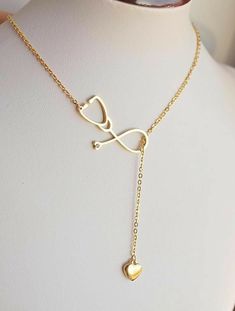 Doctor Jewelry, Medical Stethoscope, Stethoscope Necklaces, Medical Jewelry, Pretty Jewelry Necklaces, Fancy Jewellery Designs, Med School, Classy Jewelry, Fancy Jewellery