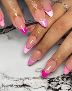 Cute Summer Almond Nails Pink, Almond Shaped Pink Nails Designs, Oval Shaped Nails Designs Summer, Barbie Pink Tip Nails, Unique French Tips Almond, Minimalist Nails Almond Summer, Summer Nail Inspiration Acrylic Almond, Almond Shape Summer Nails 2023, Hot Summer Nails Almond