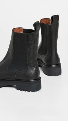 Reformation Katerina Lug Sole Chelsea Boots | Shopbop Modern Leather Chelsea Boots With Lug Sole, Lug Sole Chelsea Boots, Black Leather Chelsea Boots, Chelsea Boot Women, Lug Sole Boots, Black Chelsea Boots, Leather Chelsea Boots, Clothes Horse, Pretty Shoes