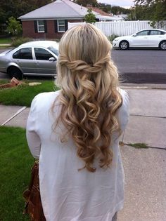 Diy Prom Hairstyles, Formal Curls, Semi Formal Hairstyles, Hairstyles Formal, Curly Prom Hair, Diy Prom, Hair Curling Tutorial, Formal Hairstyles For Long Hair, Curls Hair