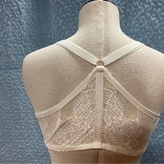 You Are Buying A Push Up Bra Size 38d Cross Back Front Closure Brand New White Stretch Push-up Bra, White Lace Push-up Bra, Affordable Beige Push-up Bra, Black Intimates, Beige Stretch Push-up Bra, Affordable Lace Trim Push-up Bra, Lacy Bra, Mesh Bra, Black Lace Bralette