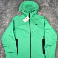 Item: Nike Tech Fleece Windrunner Full-Zip Hoodie Men Spring Green Style Code: Fb7921-363 Condition: 100% Authentic. Brand New With Tags. Never Worn Color: Spring Green Seller Notes: -100% Trusted Seller. Your Satisfaction Is Very Important To Me! -Orders Before 8am Pst Will Ship Out Same Day; Orders After 8am Pst Will Ship Out Next Business Day, Guaranteed!(Special Requests Available, Please Ask!) -Shipping From California -Bundles Available!!! -All Sales Are Considered Final. Unless, Wrong Ite Nike Green Winter Hooded Jacket, Nike Green Hooded Jacket For Streetwear, Sporty Zippered Hoodie For Sports, Sporty Green Hooded Fleece Jacket, Nike Green Hooded Jacket For Sports, Nike Casual Sports Fleece Jacket, Nike Casual Fleece Jacket For Sports, Green Sports Hooded Jacket, Sporty Green Hooded Jacket For Streetwear