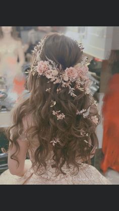 Flowers In Her Hair, Quince Hairstyles, Fairy Wedding, Pretty Wedding, Wedding Hair And Makeup, Romantic Weddings, Dream Wedding Dresses, Wedding Looks