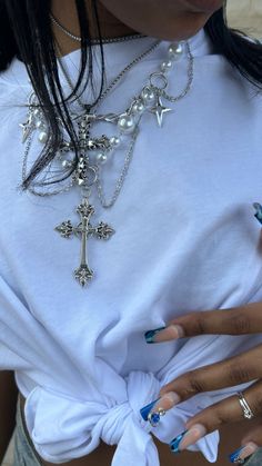 Maximalist Jewelry, Street Style Aesthetic, Dream Jewelry, Jewelry Inspo, Camera Roll, Street Style, Lifestyle, Concert, Quick Saves