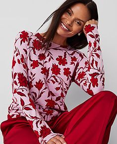 Blossomed with high-impact florals, our crew neck sweater flatters in a fitted silhouette. Crew neck. Long sleeves. Drop shoulders. Ribbed neck, cuffs and hem.,Imported:Imported,Fit:Softly fitted,Length:24" long,Fabrication:100% Cotton,Garment Care:Machine Washable Floral Crew Neck Sweater by Ann Taylor Size regular - Small Clean Lilac Women's 100%, Cotton, Crew, Neck, Long, Sleeve, Pullover, Sweaters, 100%, Cotton, Machine, Washable Best Fall Sweaters Floral Sweater, Fitted Silhouette, Fall Sweaters, Long Sleeve Pullover, Online Clothing, Crew Neck Sweater, Effortless Style, Neck Sweater, Ann Taylor