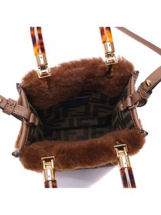 Gender: Women Brand: FENDI Product Name: Sunshine Shopper Mini Bag Brown Bags Alora Code: 34015269 Color: brown Origin: Italy Designer Style ID 8BS051 AL9Y F1HZH Small Crosses, Cross Bag, Timeless Handbag, Brown Bags, Luxe Fashion, Bags Designer Fashion, Exclusive Bag, Designer Style, Handbag Backpack