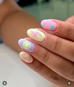 Teen Nails, Cute Simple Nails, Simple Gel Nails, Girly Acrylic Nails, French Acrylic Nails, Really Cute Nails, Cute Gel Nails, Short Acrylic Nails Designs