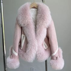 Women Down Coat with Fox Fur Tailored Collar and Placket Cuffs Suede Jacket | eBay Leather Coat With Fur, Pink Faux Fur Coat, Suede Style, Coat With Fur, Cute Coats, Fur Coats Women, Causual Outfits, Feminine Outfit, Girly Fashion