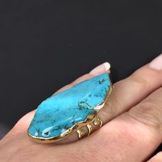 Gold Clad Turquoise Large Ring Never Used Large Ring, Original Jewelry, Jewelry Gold, Womens Jewelry Rings, Blue Gold, Designing Women, Gold Jewelry, Jewelry Rings, Color Blue