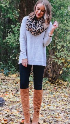 🍁 Worried about what to wear for Thanksgiving? These outfit ideas will help you feel elegant and comfortable. 💖 Save this pin for stylish inspiration! Outfits Edgy, Teacher Clothes