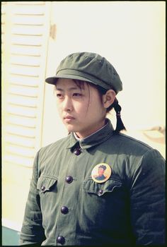 A female PLA militia soldier in the 1970s. Women In China, Chinese History, Soviet Union, Chinese Culture, Nixon, The Arrival