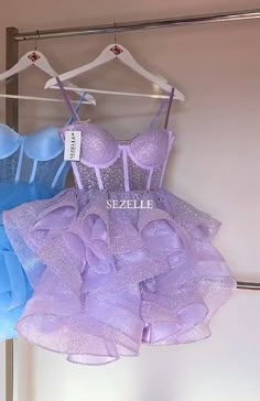 Vestidos Xv Aesthetic, Vestidos 15 Años Aesthetic, Pretty Quinceanera Dresses, Classy Prom Dresses, Stunning Prom Dresses, Cute Prom Dresses, Prom Dress Inspiration, Mystic Falls, Pretty Prom Dresses