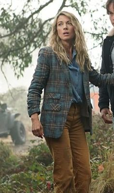 La Brea 2021 Natalie Zea Blazer La Brea is an upcoming NBC series that will release on September 28, 2021. It’s an epic, adventurous journey of a family their love and unity.  It starts from Los Angeles, where a giant sinkhole opens within the city out of nowhere. Many people fell into the hole and [...] Outdoor Fall Sport Coat With Lapel Collar, Single Breasted Sport Coat For Outdoor Fall Events, Fall Single Breasted Outdoor Blazer, Fall Outdoor Single-breasted Sport Coat, Double-breasted Fall Outerwear With Flap Pockets, Double-breasted Outerwear With Flap Pockets For Fall, Fall Double-breasted Outerwear With Flap Pockets, Fitted Long Sleeve Blazer For Outdoor, Fitted Outerwear With Flap Pockets For Fall