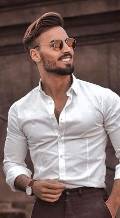 Fade Photography, Mens Hairstyles Fade, Mens Hairstyles With Beard, Gents Hair Style, Hairstylist Hairstyles, Mens Hairstyles Thick Hair, Beard Hairstyle, Faded Hair, Men Haircut Styles