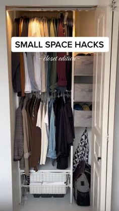 Mastering Small Spaces: Walk-In Closet and Apartment Organization Hacks That Inspire Tiny Closet Design, Apartment Organization Hacks, Small Space Storage Ideas, Space Storage Ideas, Small Closet Makeover, Clothes Organization Small Space, Apartment Hacks Organizing