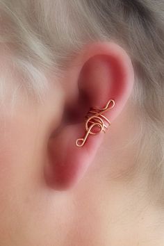 Music Abstract, Tattoo Music, Wire Earring, Music Jewelry, Music Tattoos, Treble Clef, Bijoux Diy, Treasure Chest, Cuff Earrings