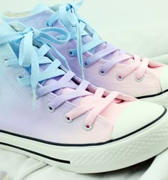 Galaxy Gradient, Sepatu Platform, Girls Shoes Teenage, Painted Canvas Shoes, Kawaii Shoes, Japanese Harajuku, Low Shoes, Girly Shoes