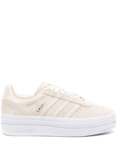 ecru suede round toe logo-print tongue signature 3-Stripes logo branded insole partial lining flatform sole front lace-up fastening Aesthetic Womens Shoes, Cute Shoes To Wear With Jeans, Adidas Platform Gazelle, Womens Trendy Shoes, Cute Everyday Shoes, Cute Fall Shoes, Platform Gazelle, Back To School Sneakers, Cute Sneakers For Women