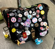 #messengerbag #ghostband #pins #bag #trans #gravityfalls #minecraft #dipperpines #billcipher #journal3 #percyjackson #mythomagic #smg3 #blacksabbath #greenday #genloss #generationloss #spiderman #keychain #mlp #mylittlepony #fallout #vaulttec #helluvaboss #carebears Messenger Bag With Pins, Pins On Bag, Pins On Backpack, Bag With Pins, Spiderman Keychain, Backpack With Pins, Bag Tour, Pin Backpack, Backpack Art