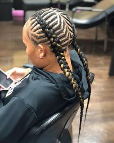 29 New Feed In Braids To Check Out Fish Bone Braids For Black Women, Fishbone Braids For Black Women, Fish Bone Braid Cornrows, Fish Tail Braid On Wig Middle Part, Fishbone Hairstyle, Inside Out Braid, Fishbone Braid, Fishtail Hairstyles, Braid Game