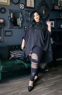 Witchy Style Plus Size, Torrid Outfits 2023 Summer, Rock Chic Plus Size, Alt Goth Outfits Plus Size, Witch Aesthetic Fashion Plus Size, Plus Size Goth Mom Outfits, Plus Size Witchy Boho Fashion, Plus Size Goth Teacher Outfits, All Black Outfits For Women Plus Size