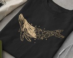 Swim Shirt Designs, Tshirt Drawing, Whale Shirt, Swim Shirts, Humpback Whale, Whales, The United States, Fabric Design, Shirt Designs