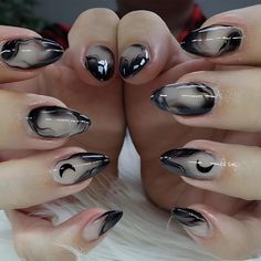 Fairy Grunge Nails, Black Aesthetic Nails, Black Nail Art Ideas, Ongles Goth, Nail Art Halloween, Milky Nails, Nagel Tips, Goth Nails, Her Nails