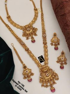 Buy Indian Jewellery/necklace Set/earring With Necklace Set/ethnic Gold Plated Set/heavy Necklace/wedding Jewellery/trending Jewellery Online in India - Etsy Rani Har Gold, Rani Har, Trending Jewellery, Heavy Necklace, Gold Jewelry Simple, Jewellery Necklace, Bridal Gold Jewellery Designs, Gold Jewellery Design Necklaces, Necklace Wedding