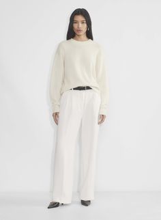 CASHMERE RELAXED CREW SWEATER Cashmere Cardigan Outfit, 2025 Wardrobe, Colour Wardrobe, White Cashmere Sweater, 100 Grade, Dopamine Dressing, Style Essentials, Wishlist 2024, Wardrobe Wishlist