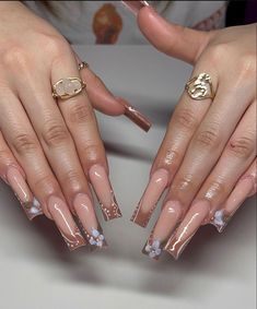 Cute Glam Nails, Nail Ideas Acrylic Brown, Hacienda Nails, Mexican Acrylic Nails Design, Garden Acrylic Nails, Earth Tone Acrylic Nails