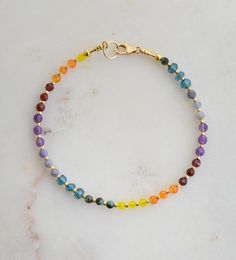 Gemstone Beaded Jewelry, Rainbow Crystal Bracelet, Miyuki Beads Pattern, Bracelet Rainbow, Gemstone List, Chakra Racine, Bead Necklaces, Rainbow Jewelry, Rainbow Bracelet