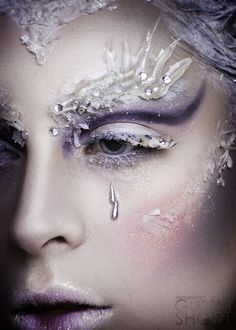 Inspired by the character of the Snow Queen, Jardis, in the Chronicles of Narnia /The Lion The Witch & The Wardrobe stories, my latest collaboration with Makeup Artist Tara Shenton and Model Fa... -sm Avant Garde Makeup, Queen Makeup, White Witch, Winter Makeup, Special Effects Makeup