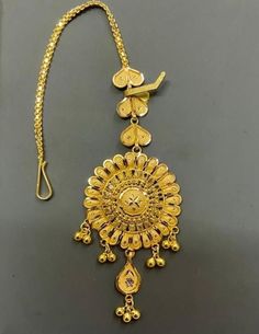 Maag Tika Gold, Tikli Jewelry Gold, Maangtika Designs In Gold, Mang Tikka Gold Bridal, Mangtikka Designs Gold, Mangtika Gold