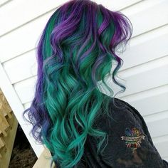 Summer Hair Ideas, Purple And Green Hair, Summer Hair Color Ideas, Hair Colorful, Cute Hair Colors, Hair Color Purple, Fantasy Hair