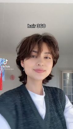 Cute Short Short Haircuts, Korean Short Hair Female, Soft Wolfcut Short, Short Hair Ideas Haircuts With Bangs, Langa Haircut, Short Haircuts For Flat Hair, Really Short Layered Hair, Really Short Wolf Cut, Super Short Wolfcut