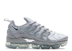 Gray Vapormax Nike, Silver Shoe, Jordans Retro, Cars Jeep, Camping Shoes, Nike Air Max Mens, Shoe Websites, Ninth Grade, Air Vapormax Plus