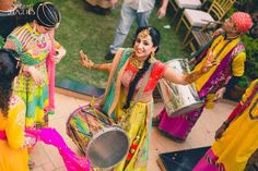 Songs For Wedding Dance, Songs For Wedding, Indian Wedding Songs, Wedding Ambiance, Wedding Cocktail Party, Wedding Playlist