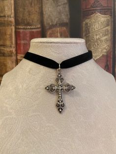 Medieval Gothic Cross Velvet Choker! Welcome to my shop where you can find handmade jewelry for you and your loved ones. Custom orders accepted, kindly message me for more information :) ~ Materials: 13 inch (33 cm) Velvet Choker Necklace, adjustable length  *If you would like this pendant on a different necklace chain, please message me for more information  Thank you so much for visiting and hope you enjoy shopping  ♡ Mon ♡ ---------------------------------------------- * All images are copyri Gothic Cross Necklace For Festivals, Handmade Silver Gothic Choker, Black Handmade Medieval Jewelry, Handmade Medieval Black Necklace, Handmade Medieval Black Jewelry, Handmade Black Medieval Jewelry, Handmade Gothic Choker As Gift, Handmade Gothic Jewelry For Festivals, Handmade Gothic Choker For Gift